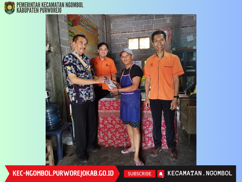 Penyerahan BLT DBHCHT (Bantuan Langsung Tunai Dana Bagi Hasil Cukai Hasil Tembakau)
