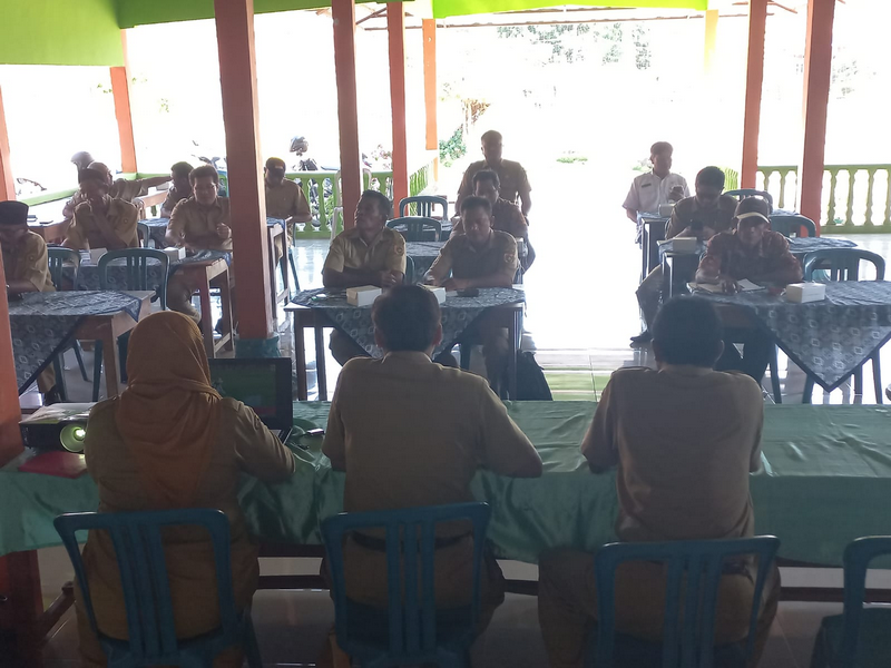 Sosialisasi Rencana Definitif Kelompok dan Rencana Definitif Kebutuhan Kelompok di Gelondongan Tunjungan