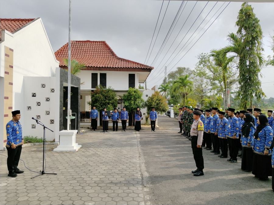 Upacara Hari Kesaktian Pancasila di Kecamatan Ngombol Tahun 2024